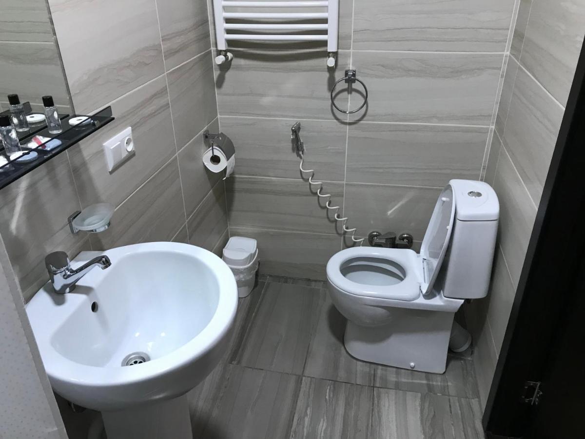 Family Guest House Tbilisi Eksteriør bilde