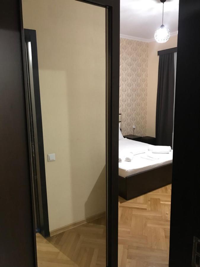 Family Guest House Tbilisi Eksteriør bilde
